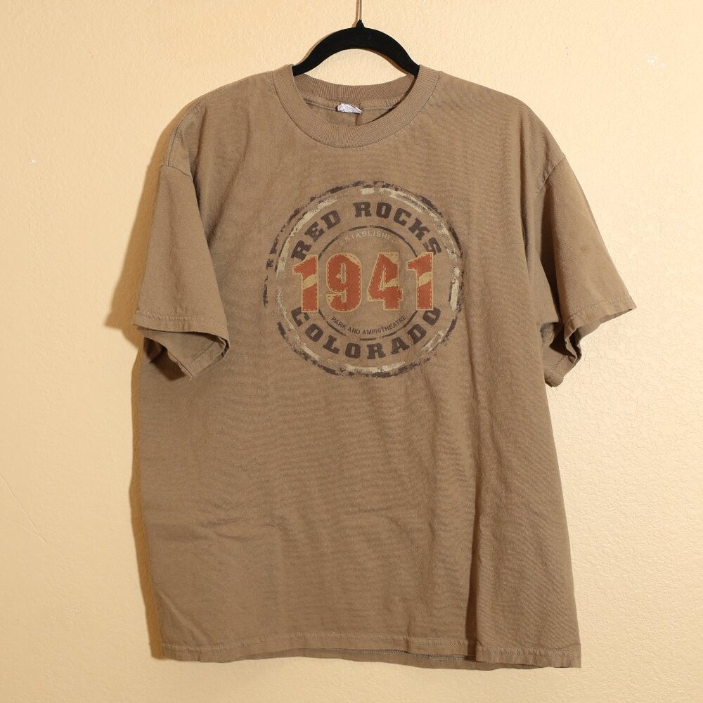 2006 Y2K Red Rocks Colorado Tourist Tee (XL)